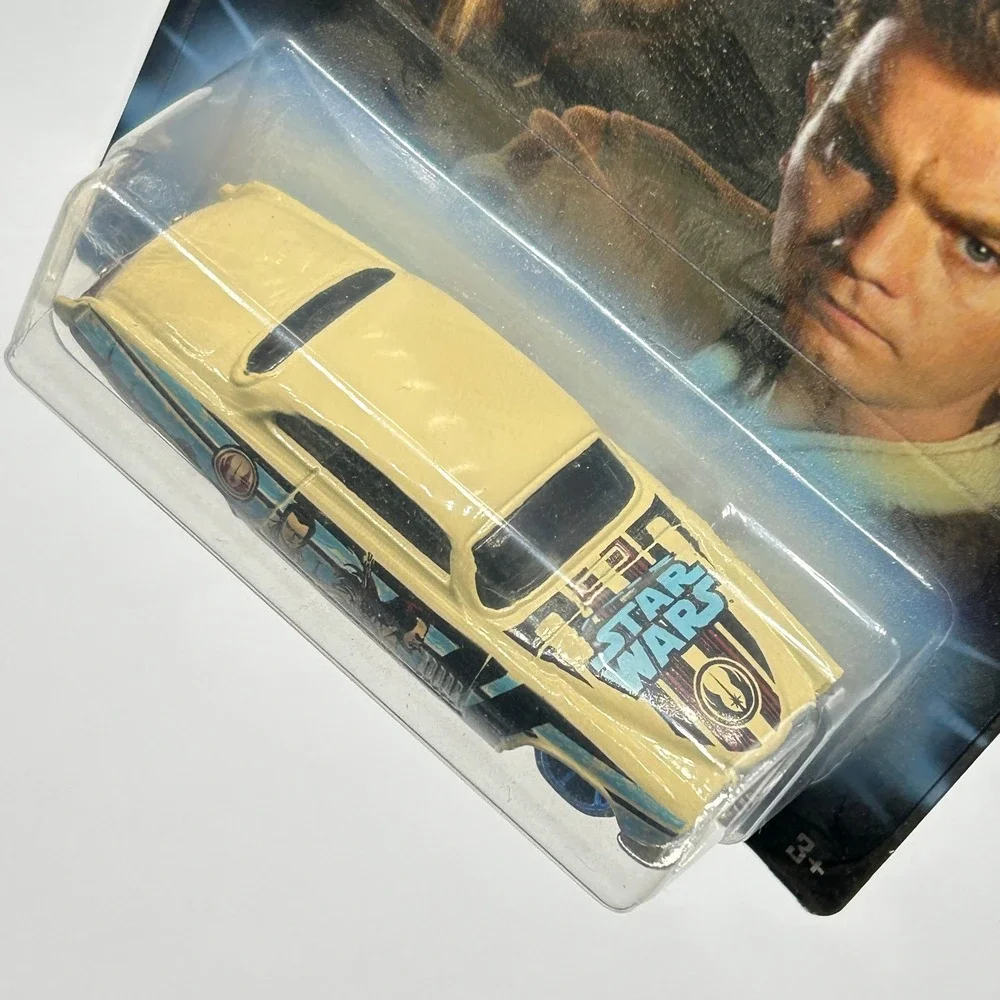 Hot Wheels 2017 Mattel Star Wars Qui-Gon Jinn Obi-Wan Kenobi Vehicle 1/8 Car NEW